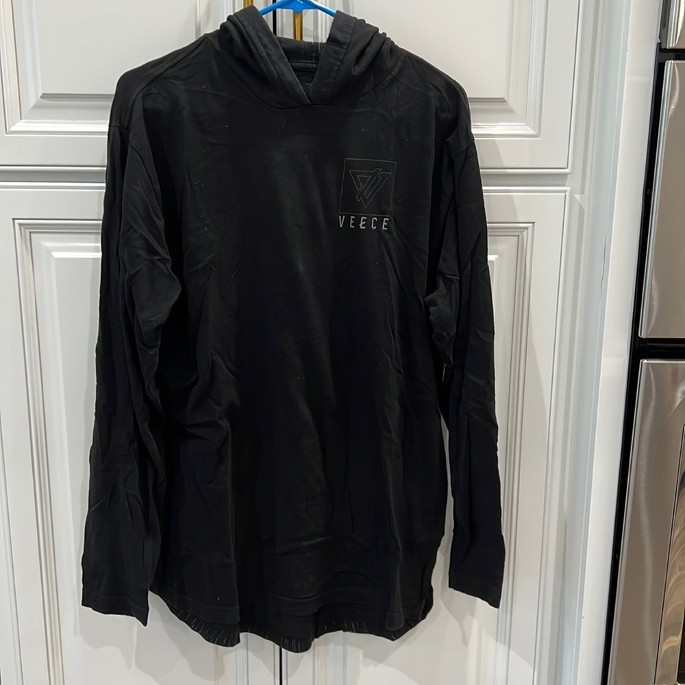 Hooded long sleeve tee